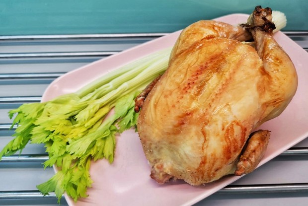 Курица в духовке целиком