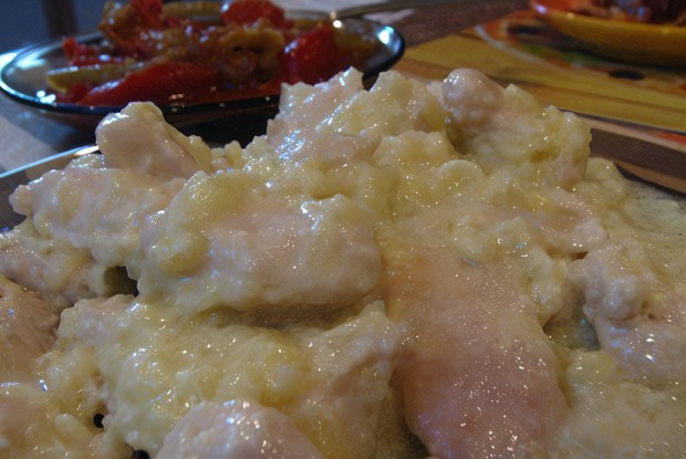 Курица в яблочно-чесночном соусе