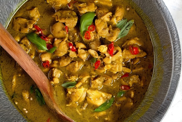 Курица в зеленом соусе