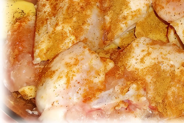 Курица, запеченная с картофелем с майонезом