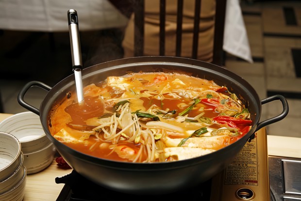 Куриная лапша по-итальянски с томатами и шпинатом