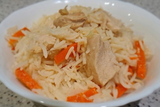 Куриная грудка с рисом басмати в духовке