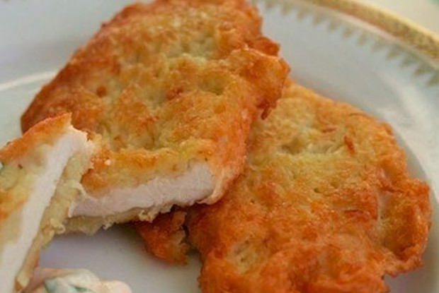 Куриная грудка в сырном кляре