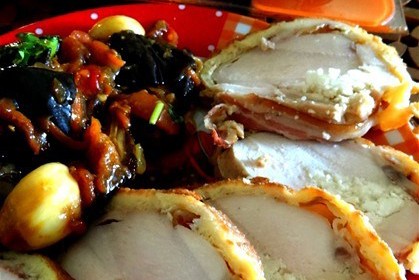 Kуриные грудки фаршированные рокфором, с медом