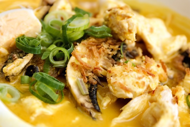 Куриные грудки с хлебно-сырным соусом чили