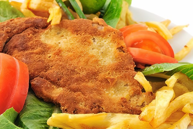 Куриные эскалопы с лимонным маслом и петрушкой