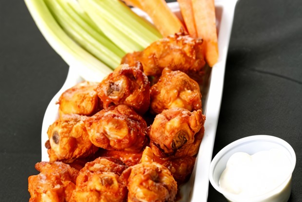 Куриные крылышки гриль в кисло-сладком соусе