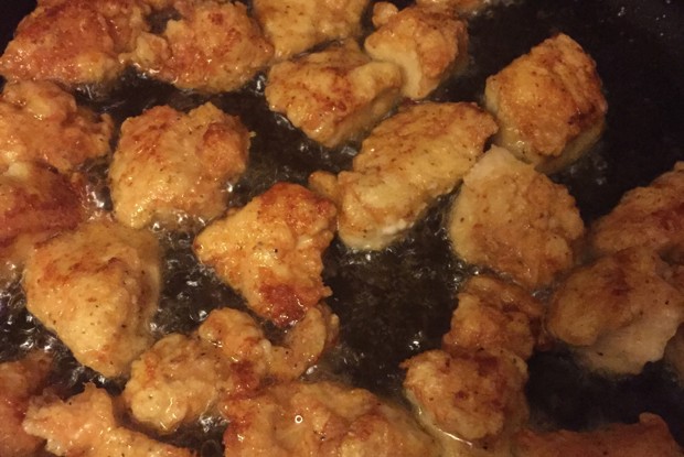 Куриные наггетсы в безглютеновом кляре