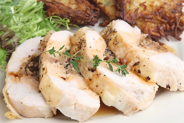 Куриные рулетики с каперсами и анчоусами