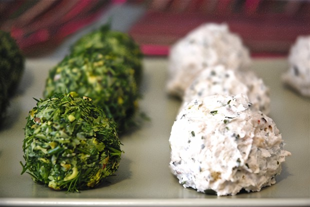 Куриные тефтели на пару