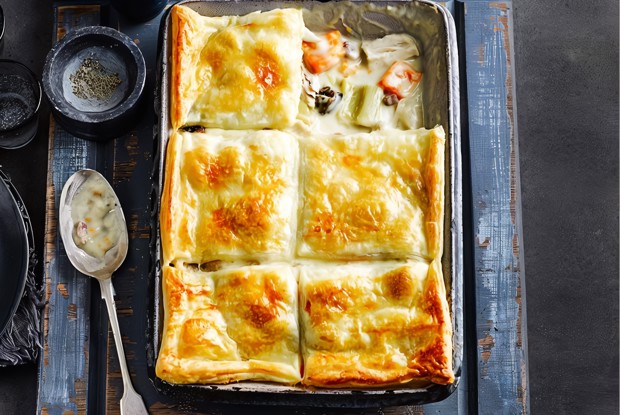 Куриное филе запеченное под тестом