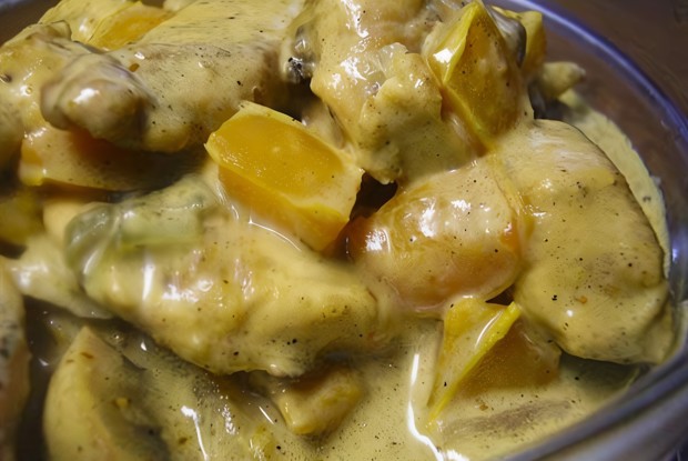 Куриное карри с шампиньонами