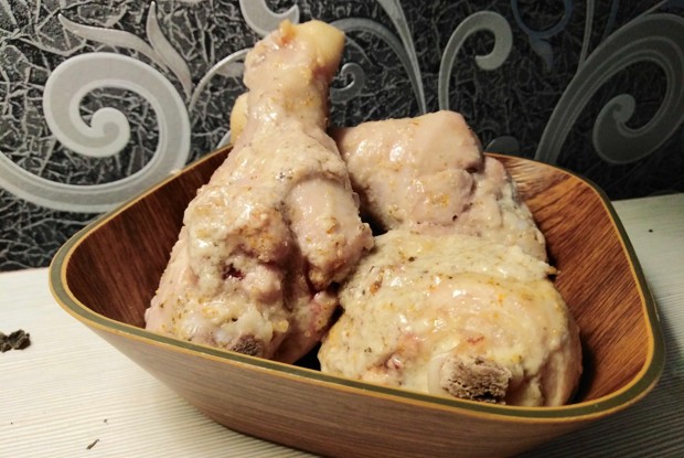 Куриные голени в кокосовых сливках