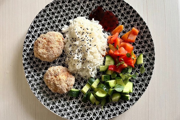 Куриные котлеты в аэрогриле