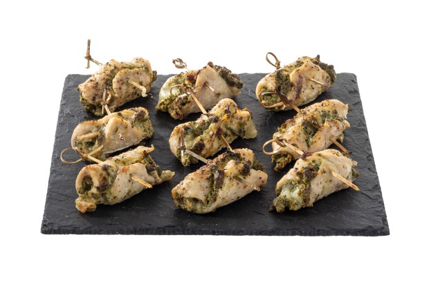 Куриные рулетики с моцареллой, шпинатом и вялеными помидорами