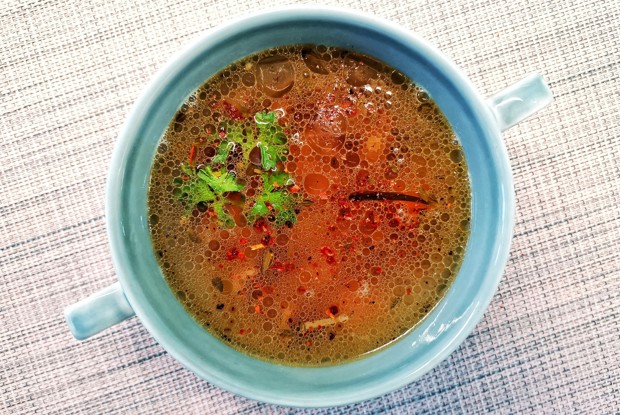 Куриный бульон с беконом