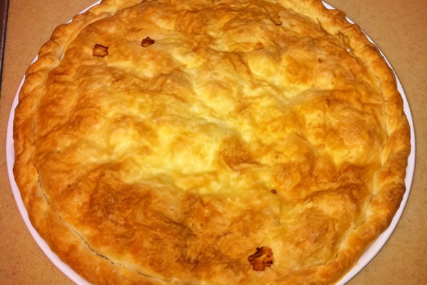 Куриный пирог с луком и болгарским перцем