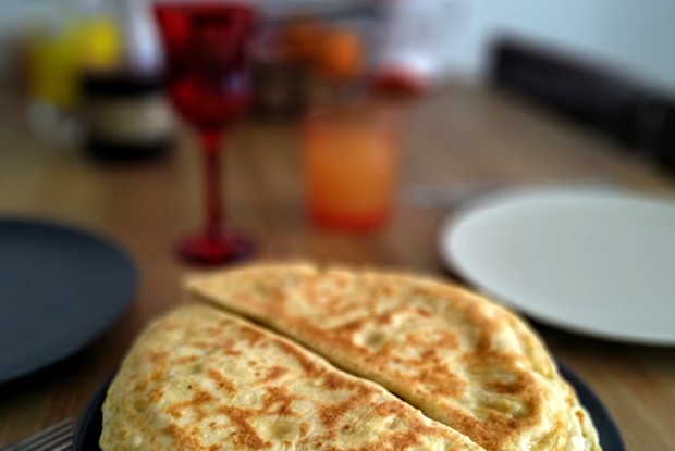 Кутабы с нутом и сливочным сыром