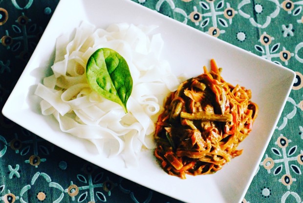 Лапша с арахисом по-тайски