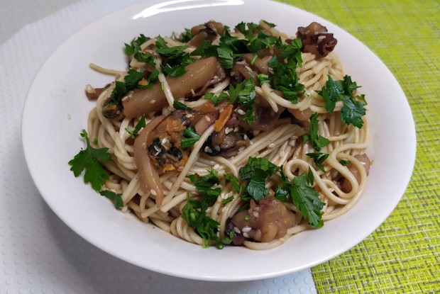 Лапша с морепродуктами