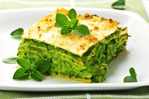 Лазанья из шпината и феты (aka Spanakopita Lasagna)