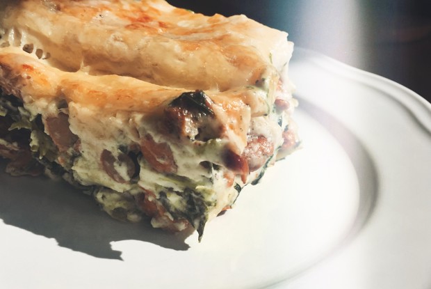 Лазанья с лисичками и шпинатом