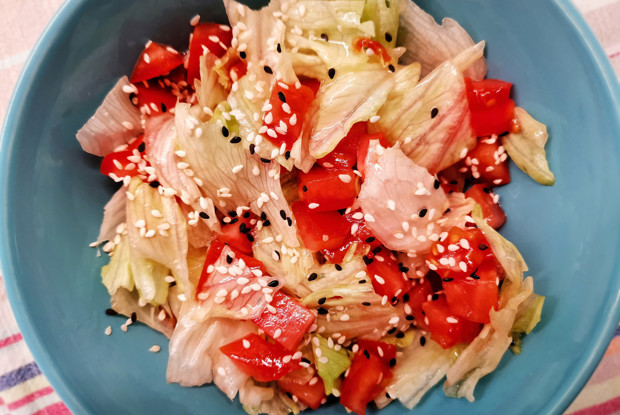 Легкий кубанский салат