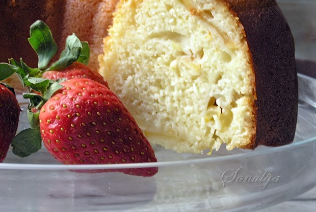Легкий творожный кекс