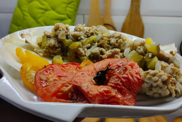 Ленивые голубцы с фаршем и овощами