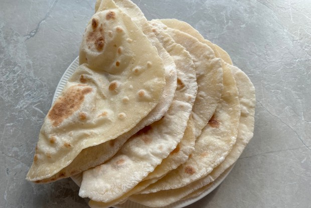 Лепешки с чесноком