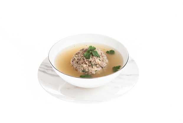 Австрийский суп с печению леберкнедельзуппе