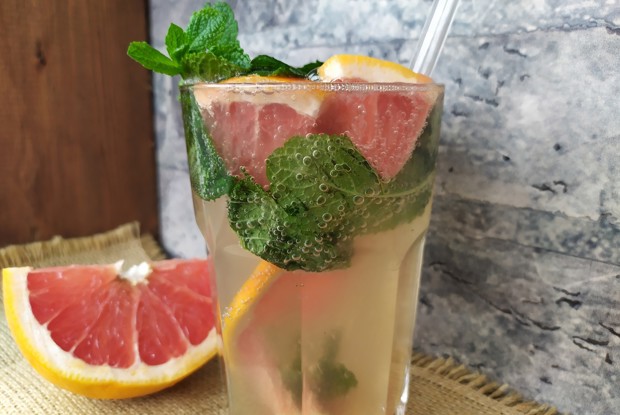 Лимонад с грейпфрутом и мятой