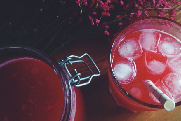 Лимонад с малиной