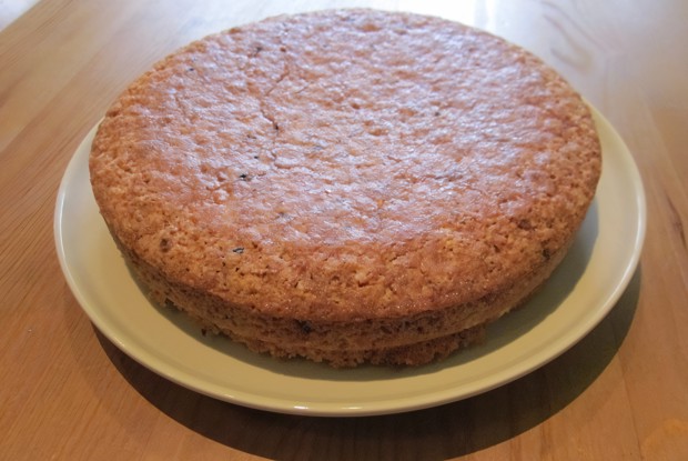 Лимонно-банановый пирог с манкой