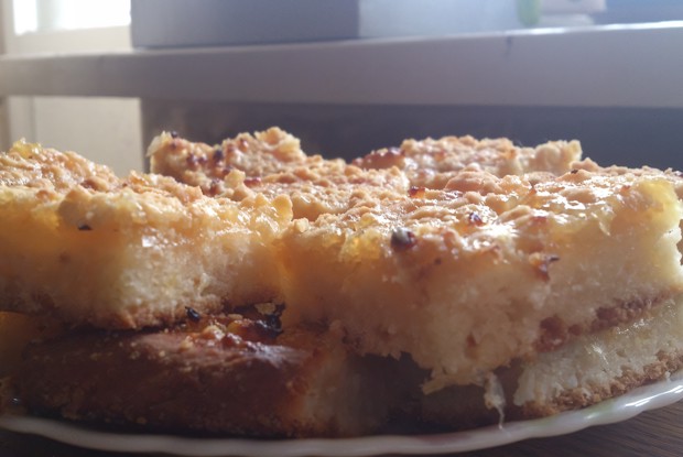 Лимонно-творожный пирог