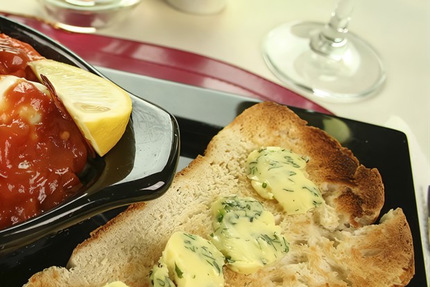 Лимонное масло с травами