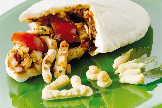 Ливанский рулет из мусаки