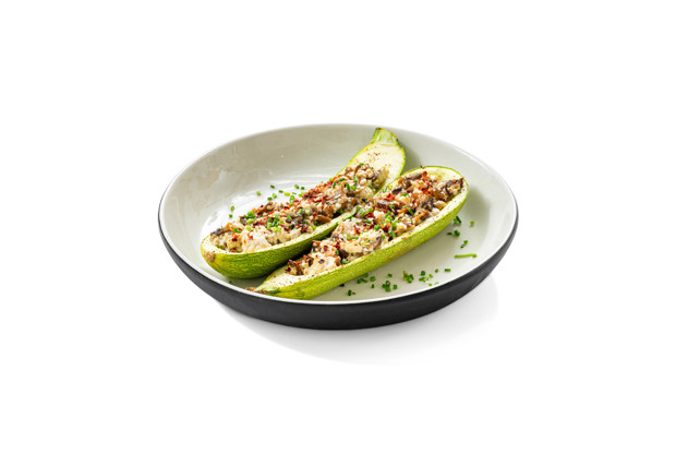 Лодочки из кабачков с тофу и грибами