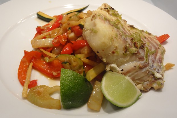 Лойн трески с овощами терияки