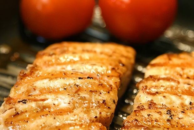 Лосось на гриле в коричневом сахаре