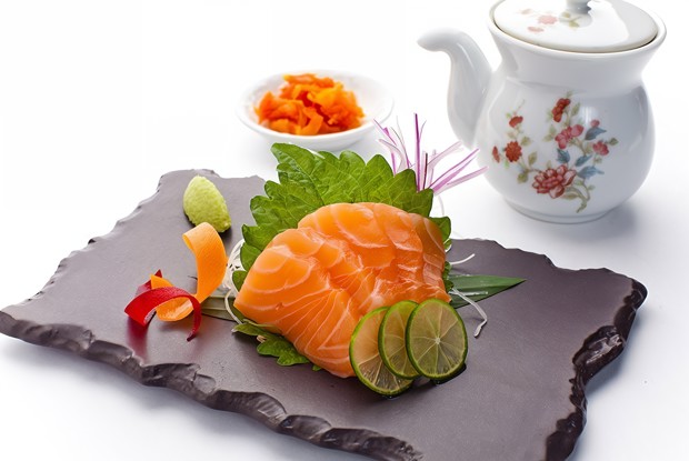 Лосось сашими