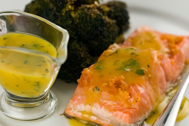 Лосось в апельсиновом соусе