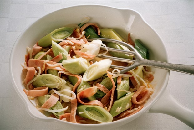 Лук-порей под корочкой