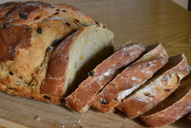 Луковый хлеб на кефире