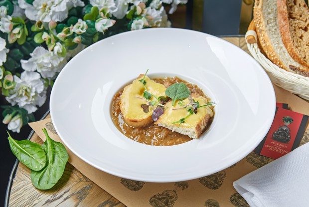 Луковый суп с уткой