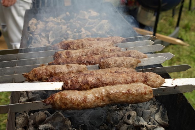 Люля-кебаб из рубленой говядины