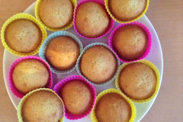 Маффины с апельсиновым соком и цедрой