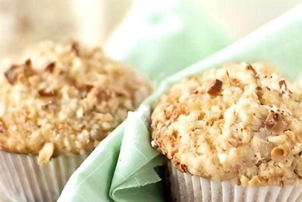 Маффины с грушей и миндалем