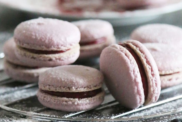 Макарон с ликером