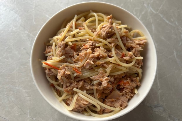 Макароны с тунцом